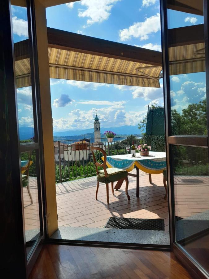 Apartamento Tramonto Al Lago Gavirate Exterior foto