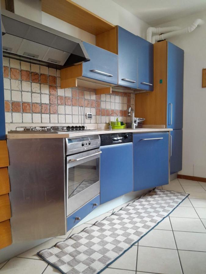 Apartamento Tramonto Al Lago Gavirate Exterior foto